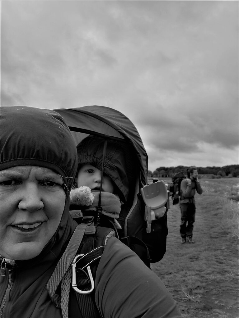 Wij, tijdens het wandelen van onze pelgrimstocht. We liepen in 3,5 week 'het Kloosterpad' in ons eigen land. 
